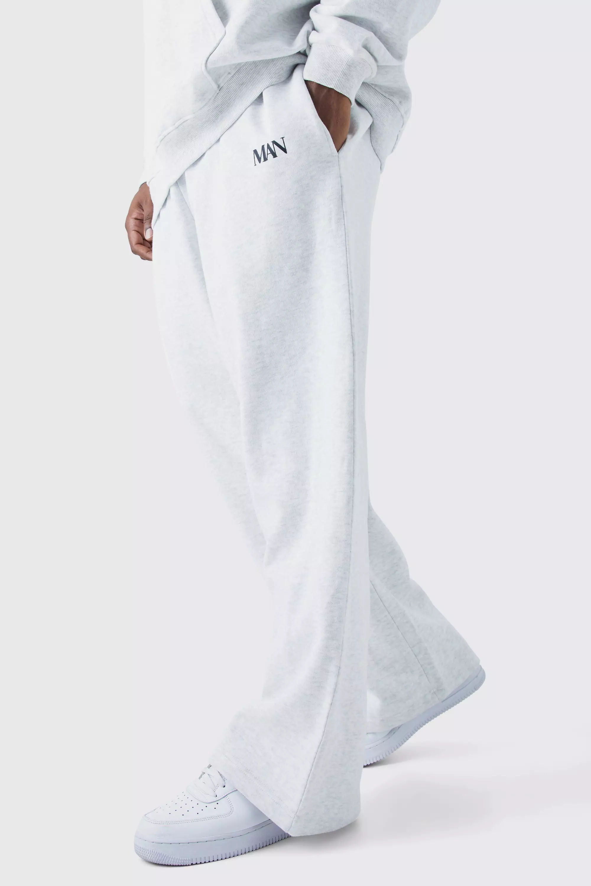 Jogging bottoms clearance straight leg
